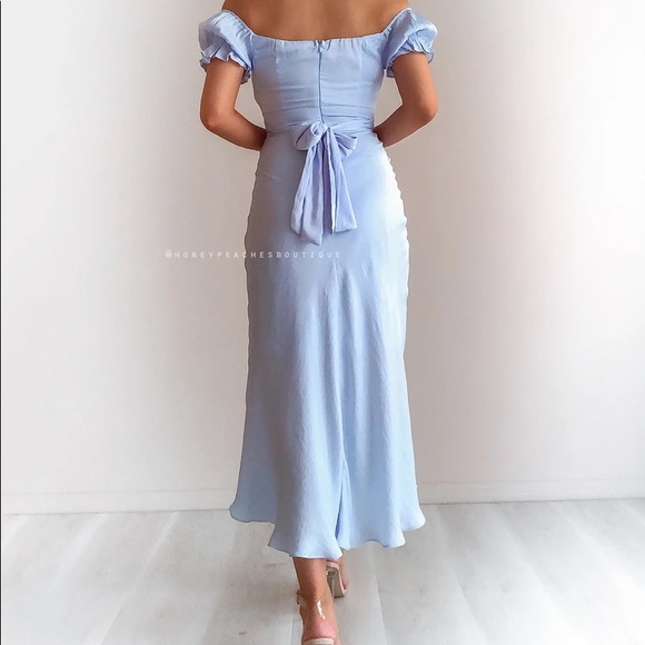 Saints + secrets baby blue DINAH MIDI DRESS - Picture 3 of 9